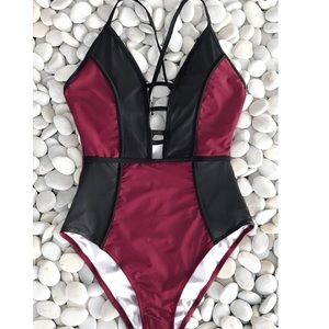 Cupshe NWT red and black one piece swim suit